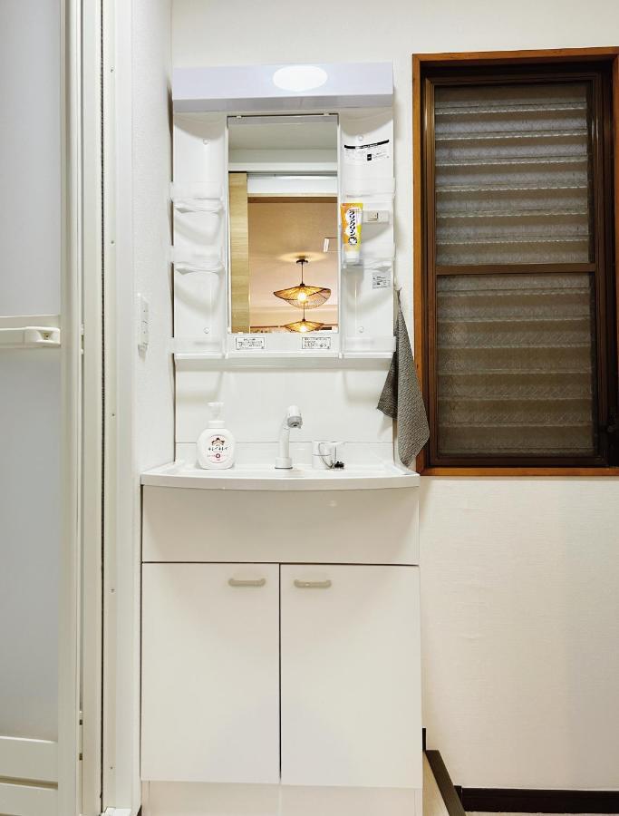 Tokyo Louis House: Ueno Oasis Near Yamanote Line Apartment Exterior photo